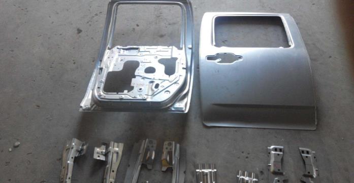 三维机械手激光切割机样品