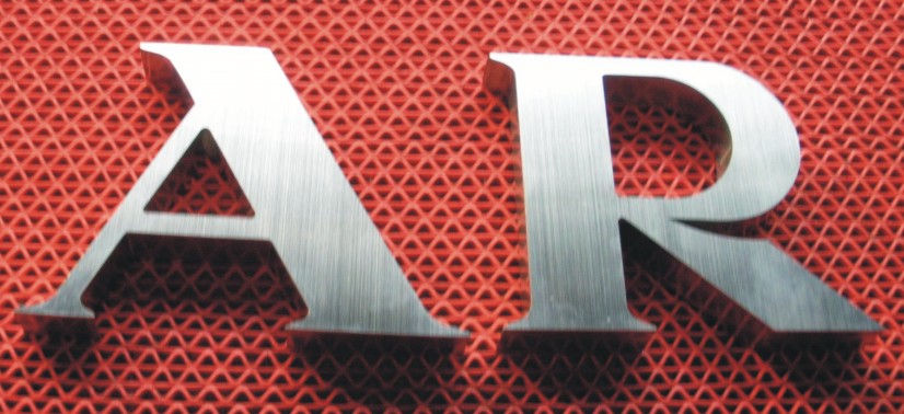 金属广告字焊接